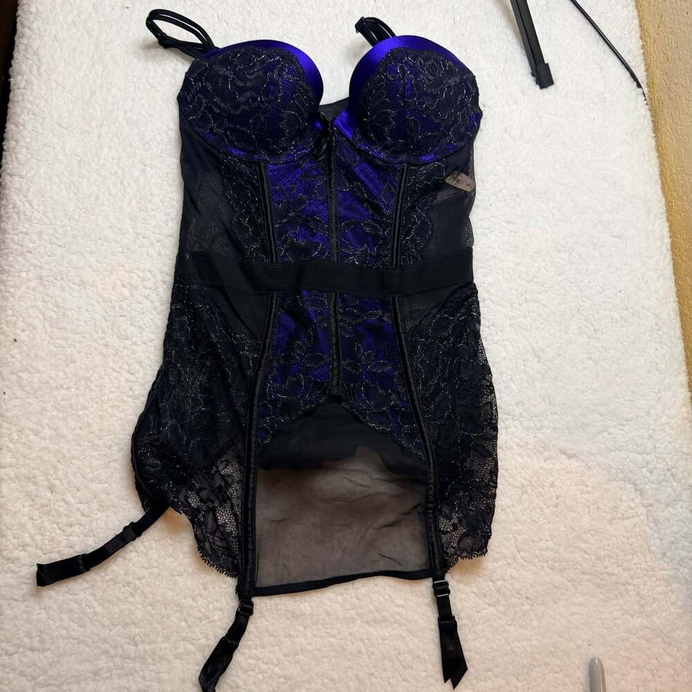 Victoria's Secret Lace Corset Bustier Lingerie